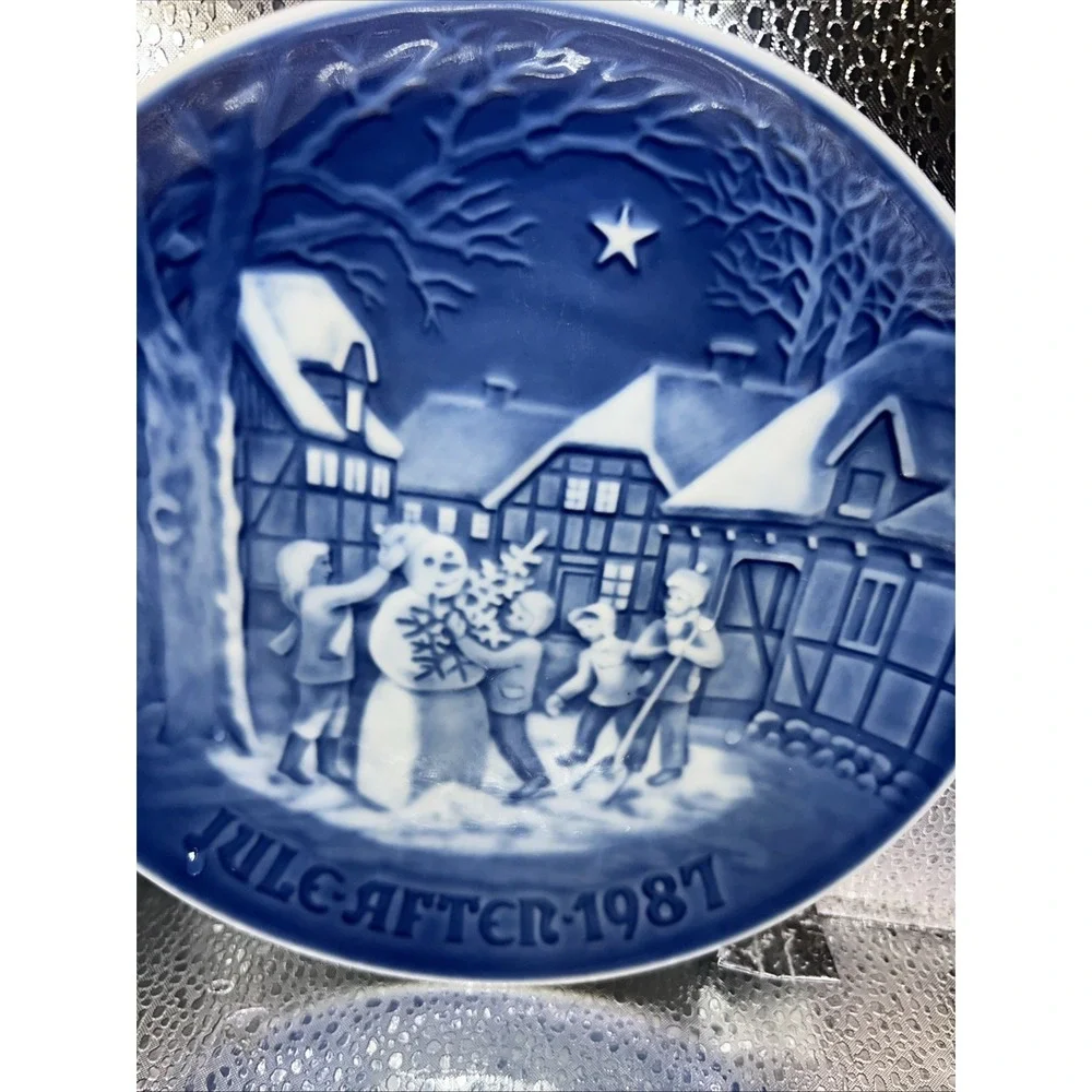 B&G‎ Bing & Grondahl 1987 Christmas Plate 